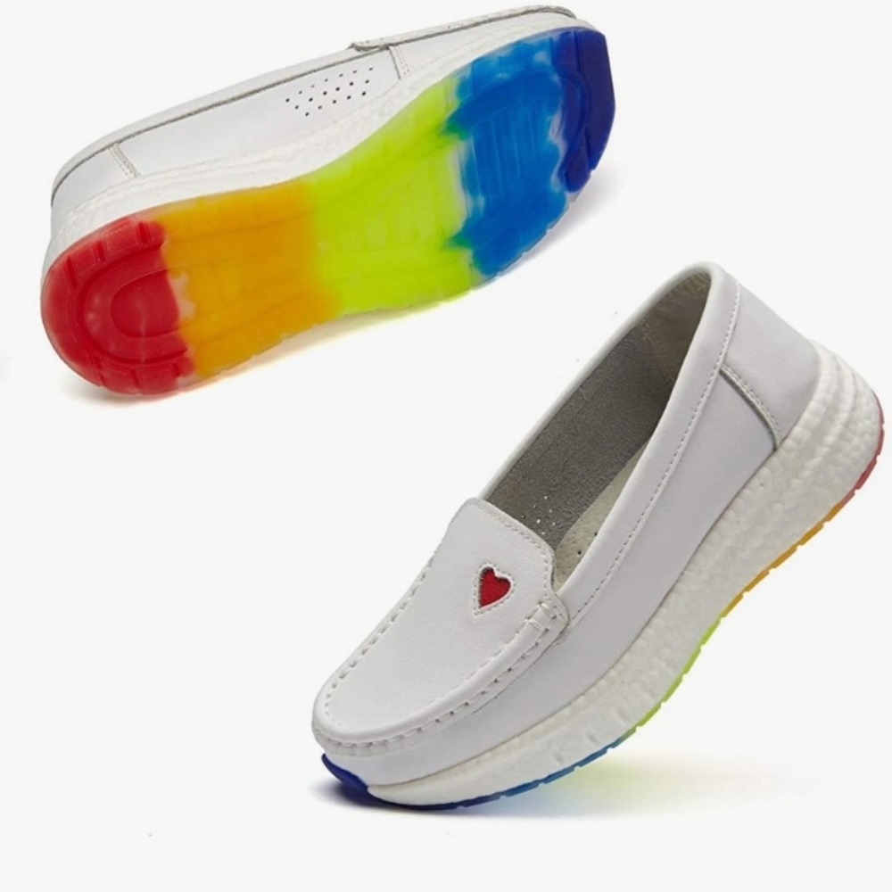 Women's 7.5 Nursing Shoe